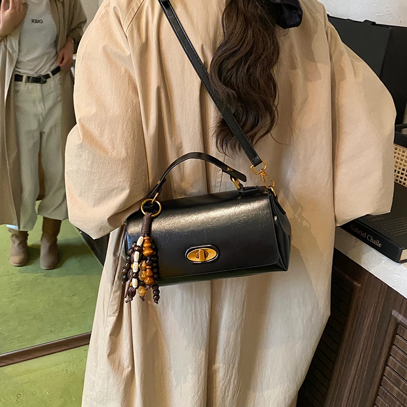 ORANGE BEAN pu