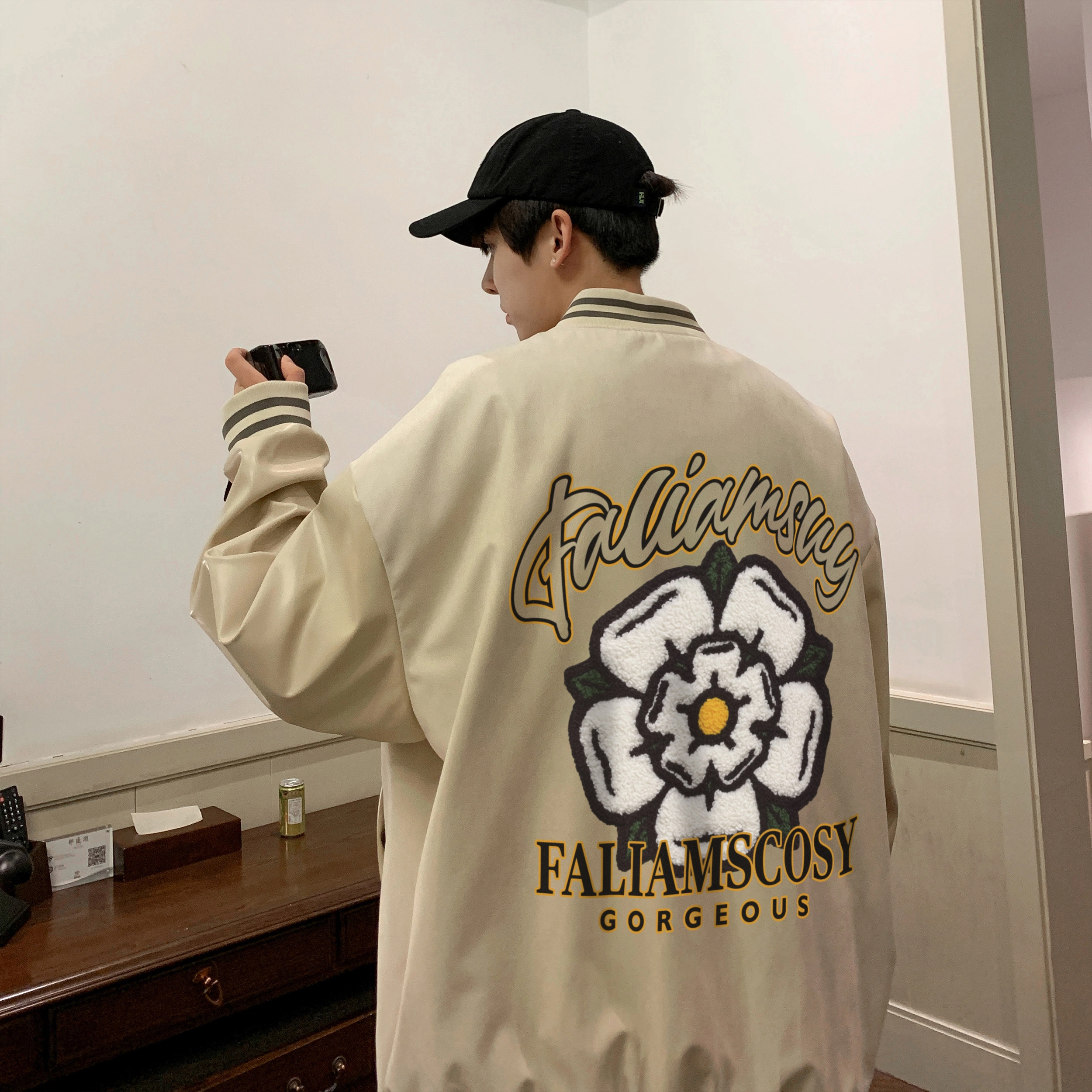 FALIAMS Logo