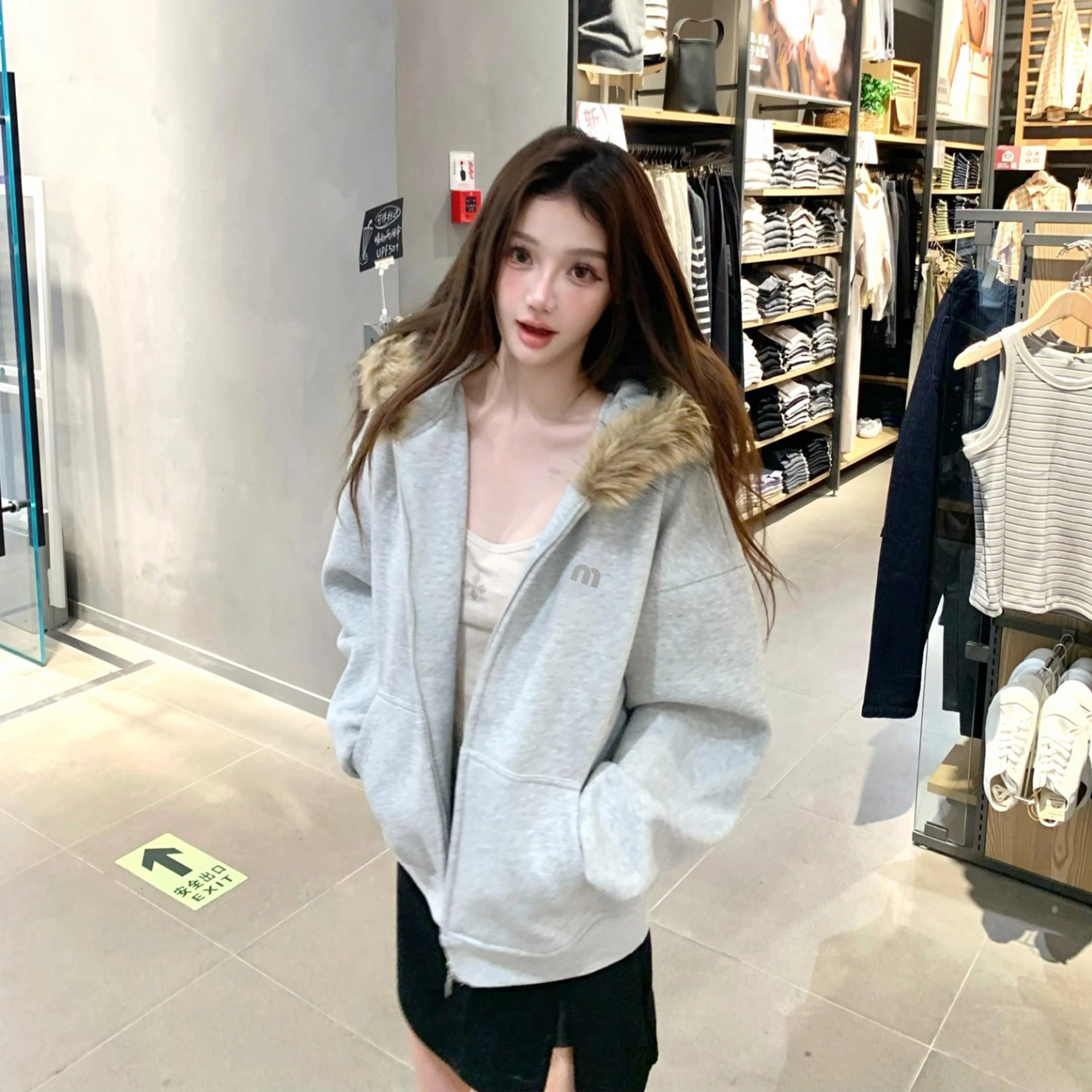 TEN MIRO M
