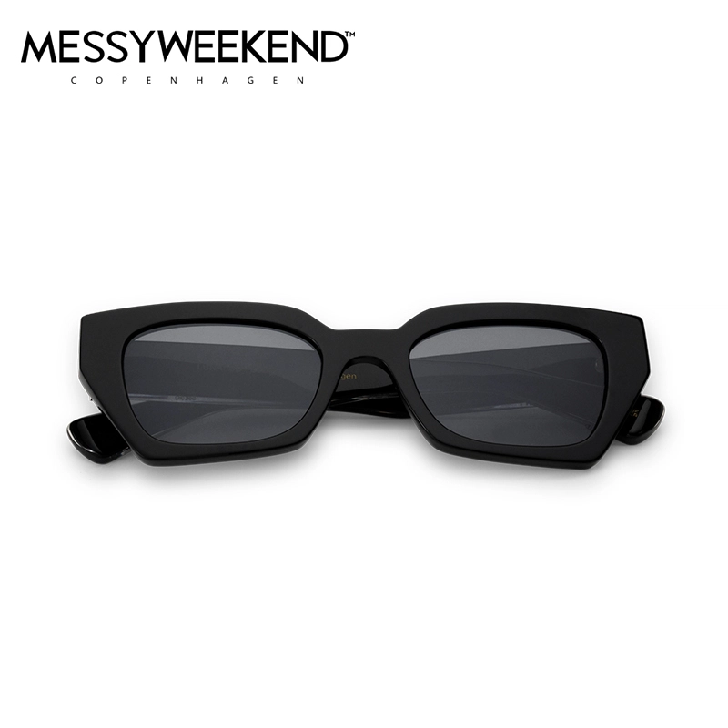 MESSYWEEKEND LUNA