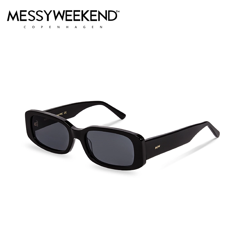 MESSYWEEKEND ROXIE