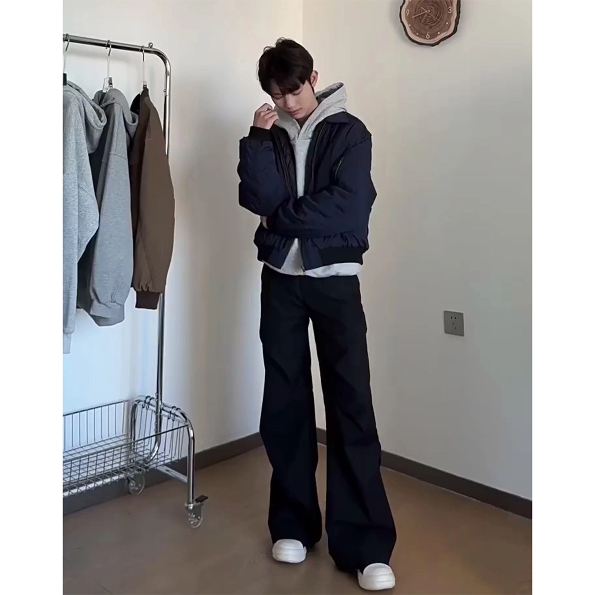 TR ootdvibecleanfit