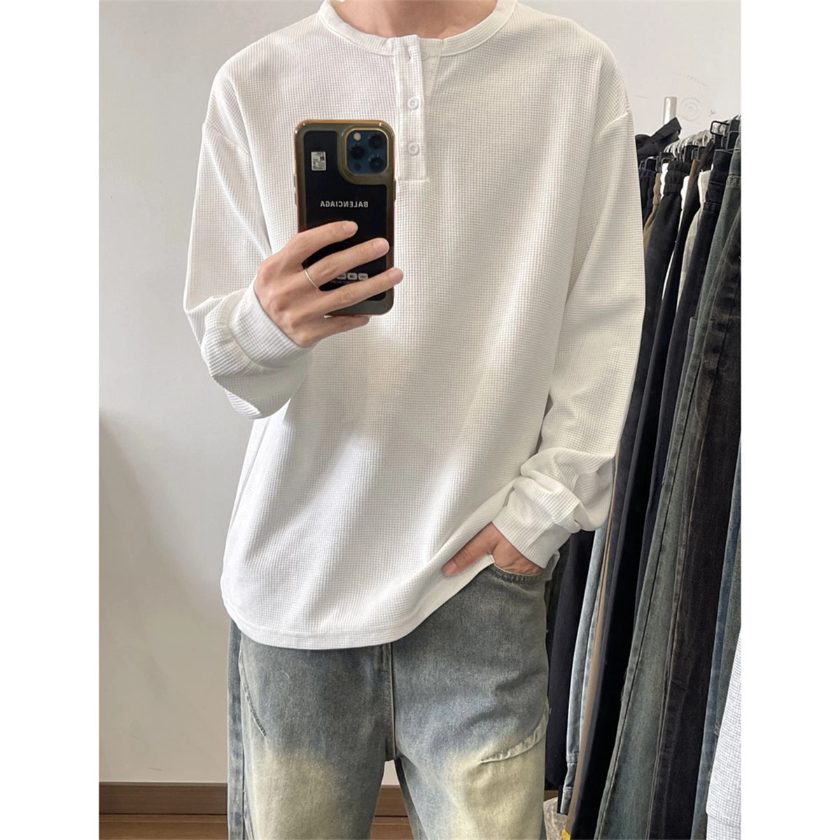 UPWARD LAB T