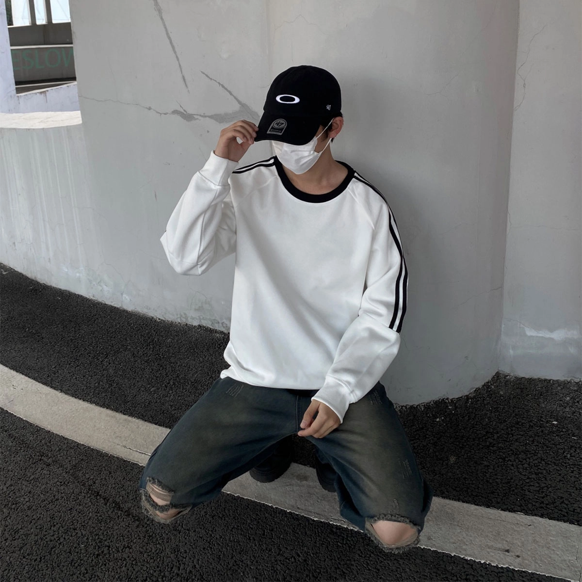 TR