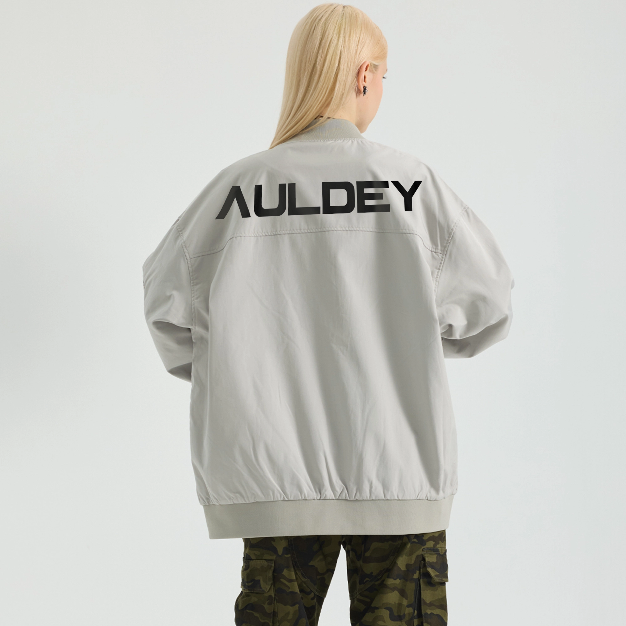 AULDEY cleanfitbomber