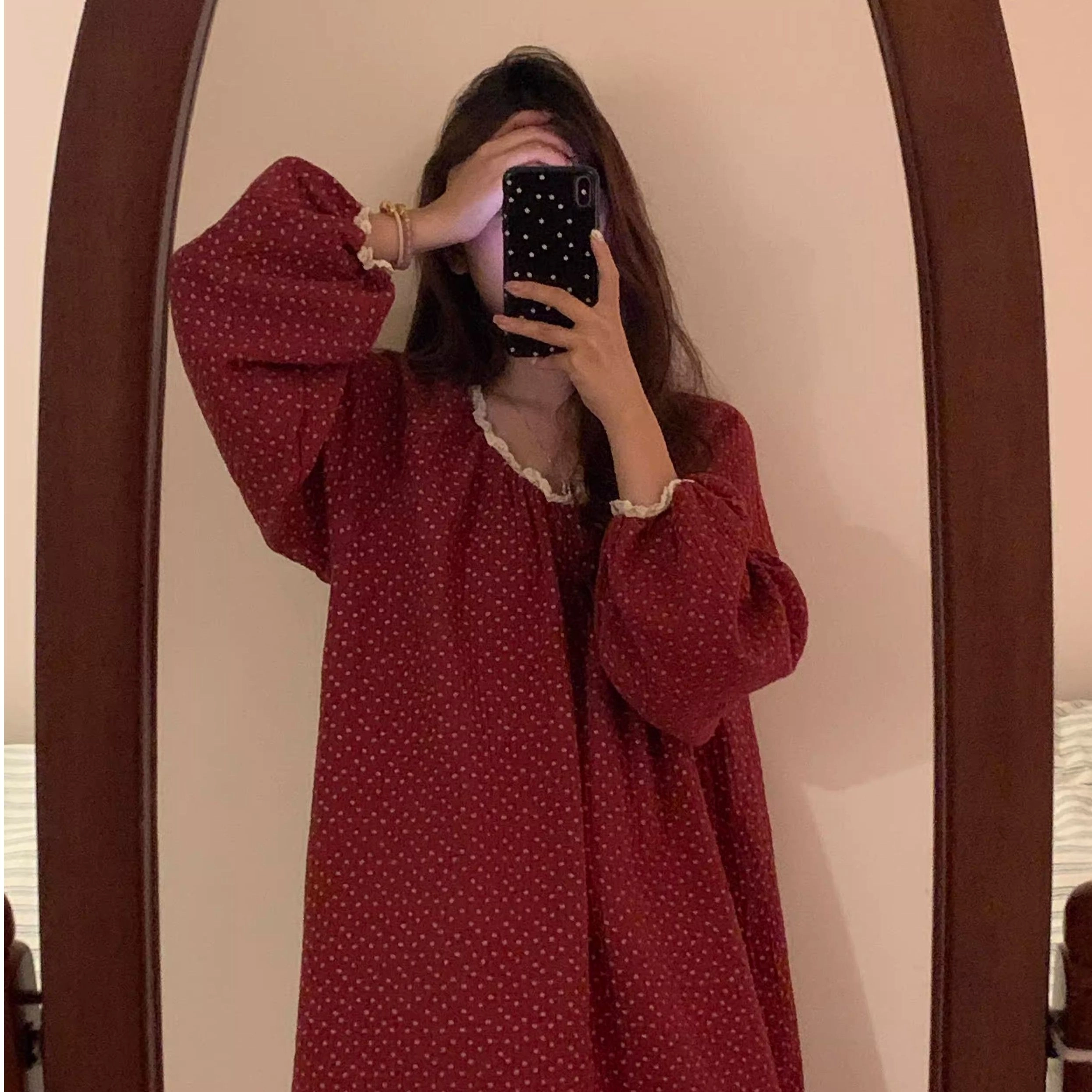 静英鸾 圆领设计长袖舒适简约高级感家居服睡裙 女款