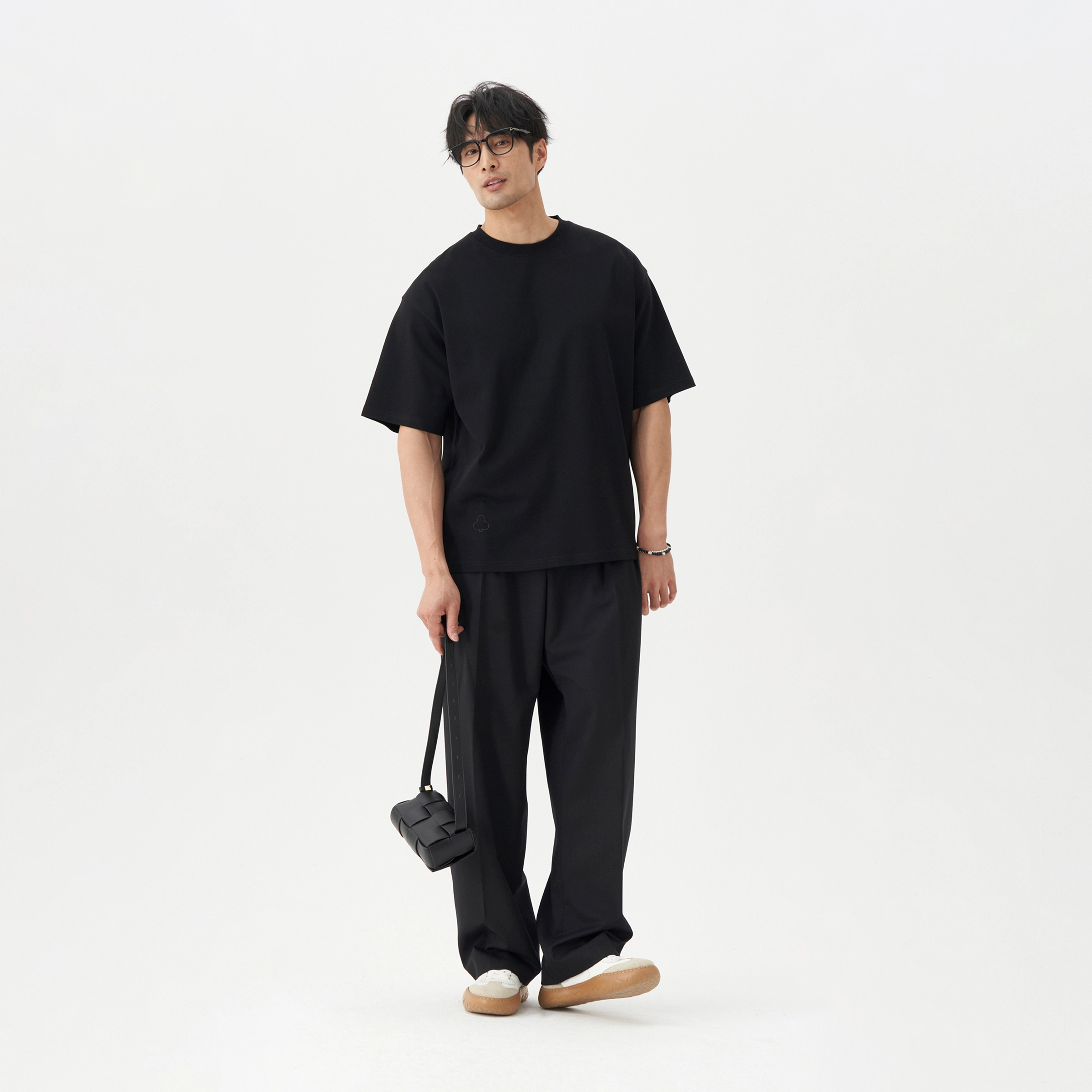LEZORA creamsupima T