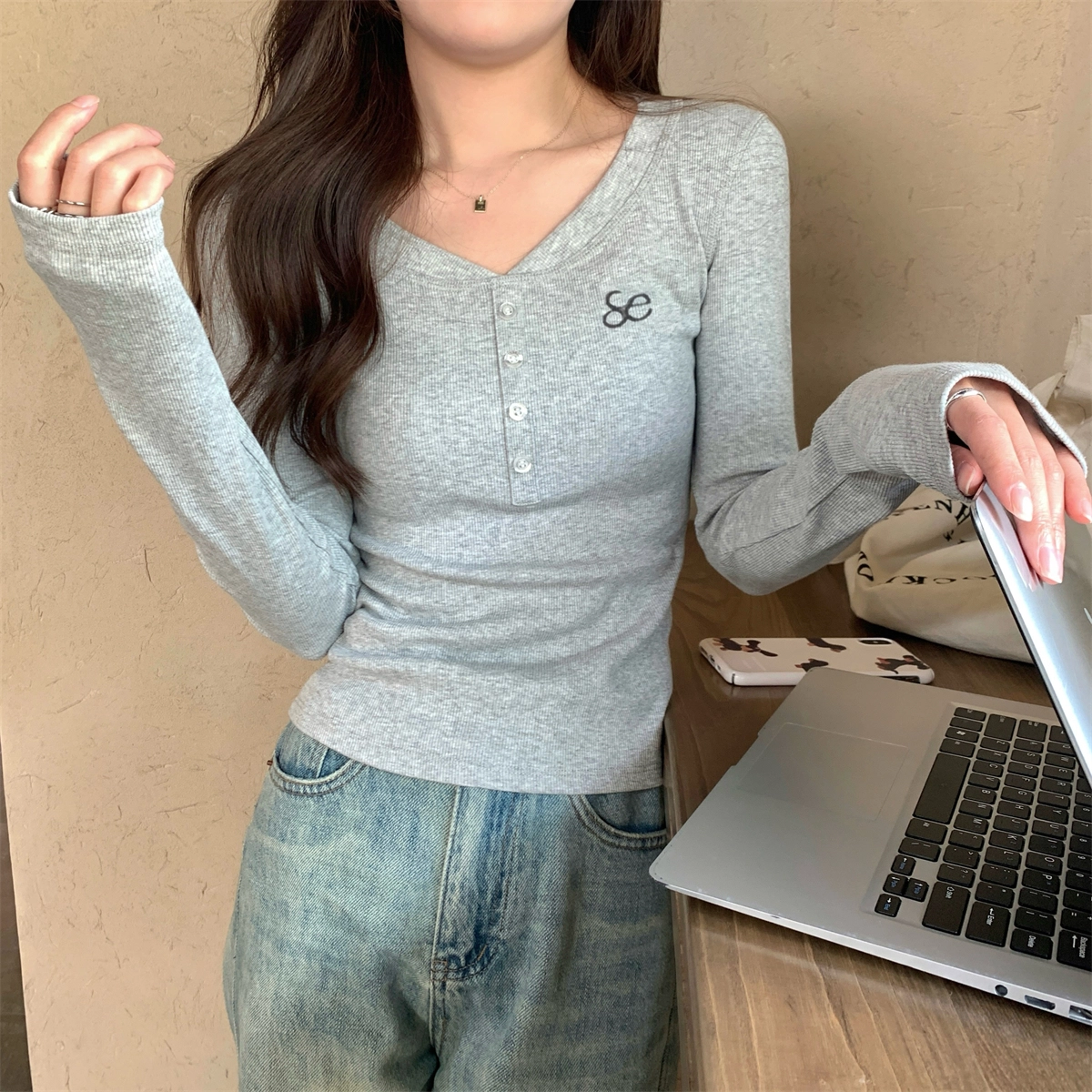 LADYXIEXIE V T