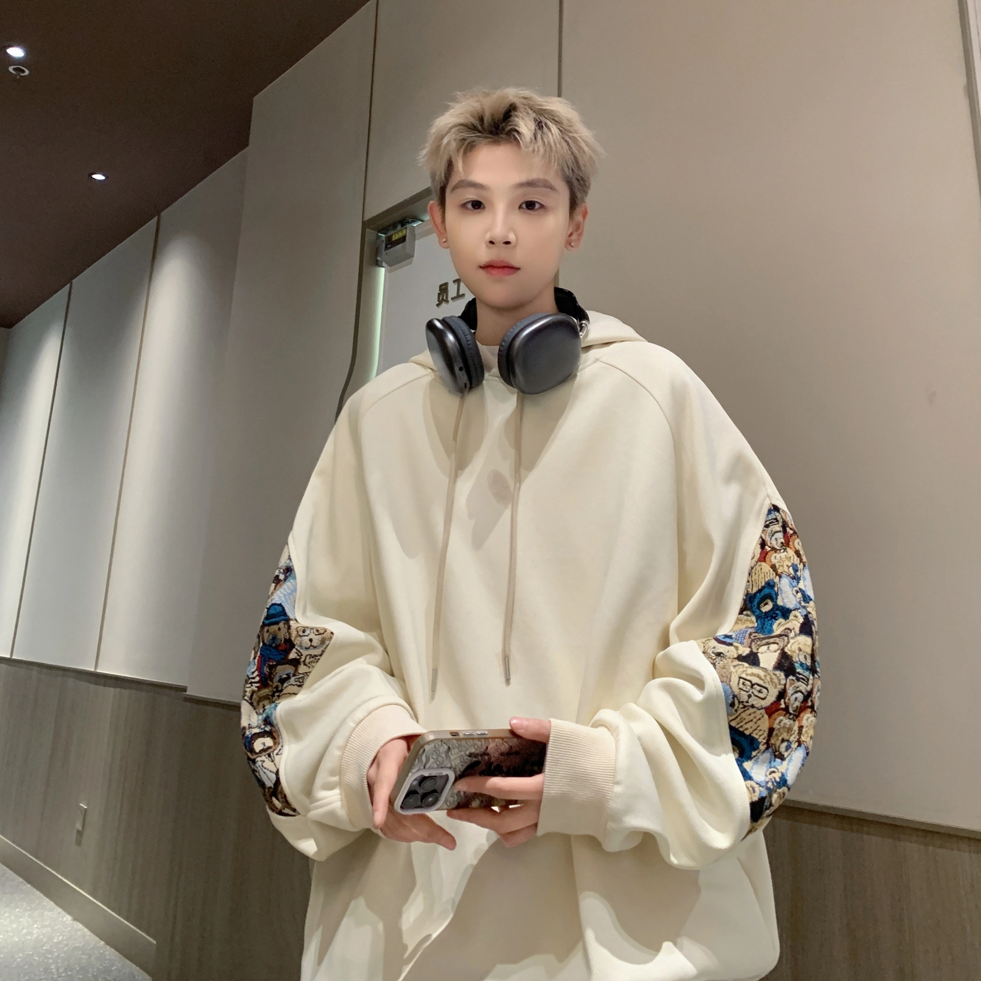 洋气先生 美式复古学院风嘻哈高街潮牌设计侧边小熊菠萝格卡通印花百搭运动户外无性别主义休闲宽松长袖连帽痞帅上衣秋冬季卫衣 男女同款
