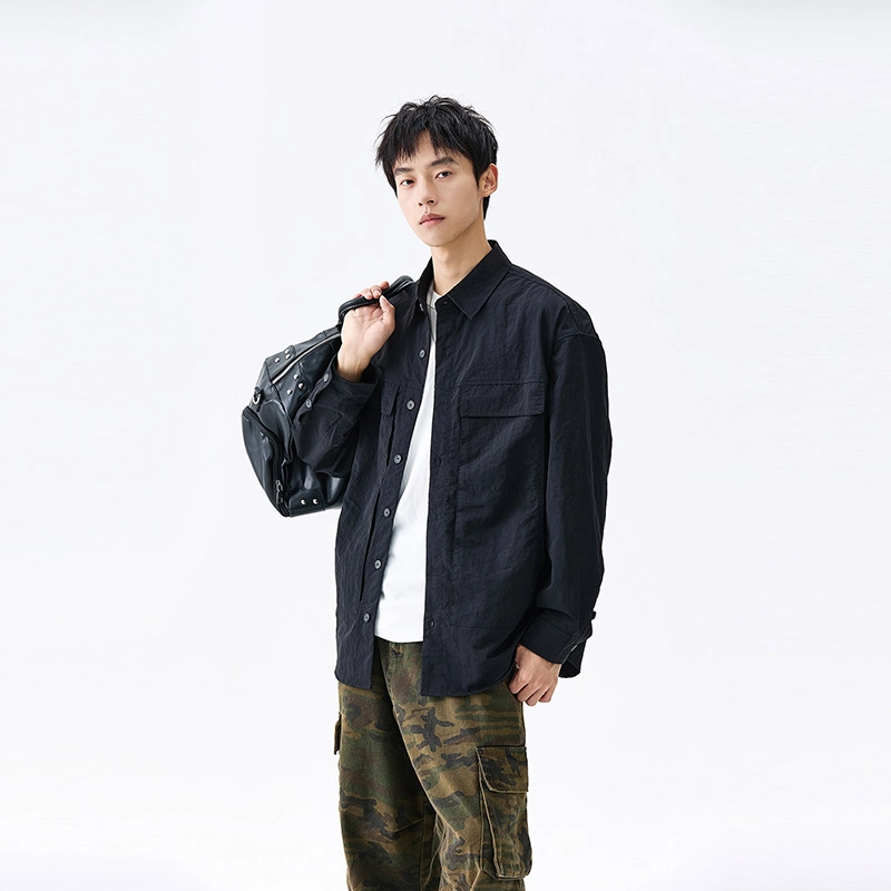 洋气先生 美式复古潮牌大口袋单排扣设计无性别主义防泼水轻防污易去污休闲宽松日常通勤徒步百搭纯色翻领长袖开衫上衣衬衫 男女同款