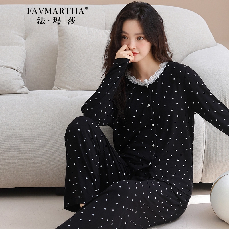 FAVMARTHA