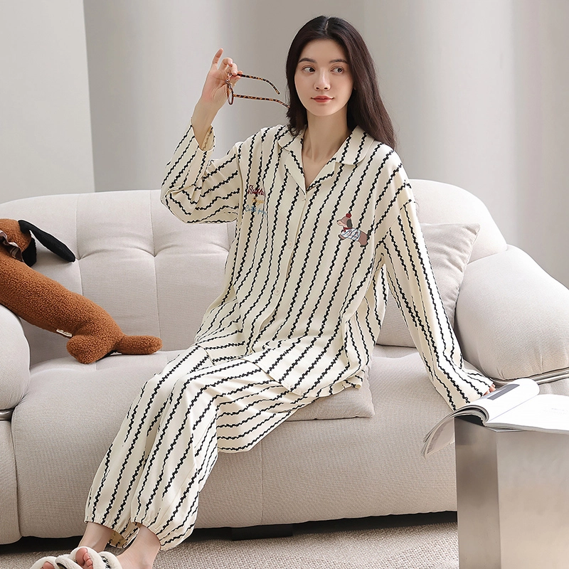 帕兰朵 春秋季纯棉长袖长裤可爱卡通小熊大码宽松家居服外穿舒适睡衣套装 女款