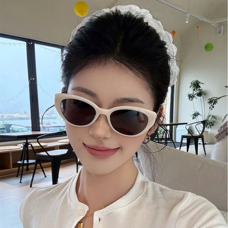 无限兔 高级感复古窄框好看出片街拍防紫外线 太阳眼镜 男女同款情侣款
