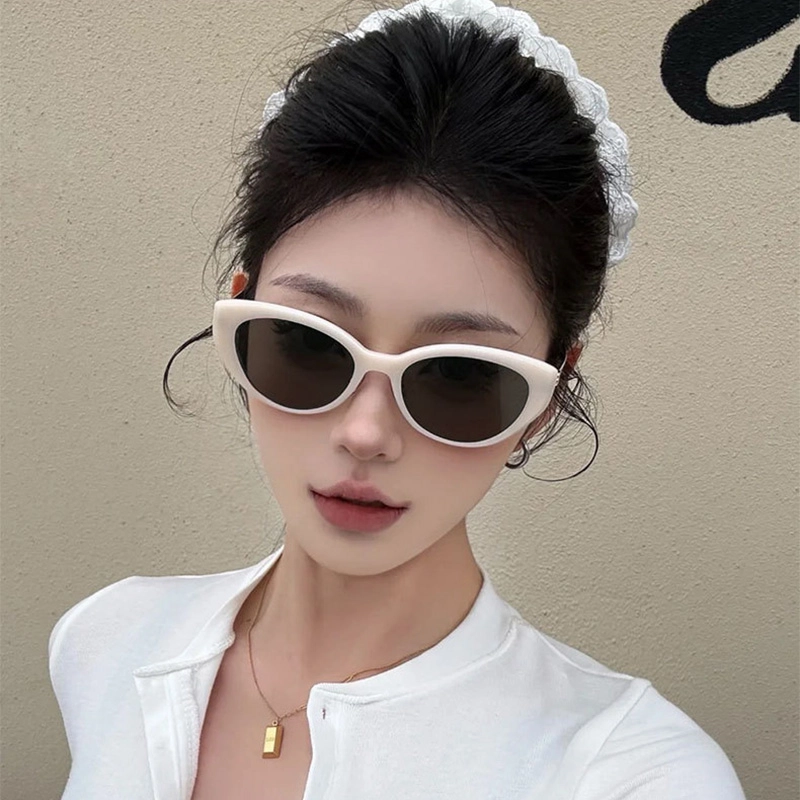 无限兔 高级感复古窄框好看出片街拍防紫外线 太阳眼镜 男女同款情侣款
