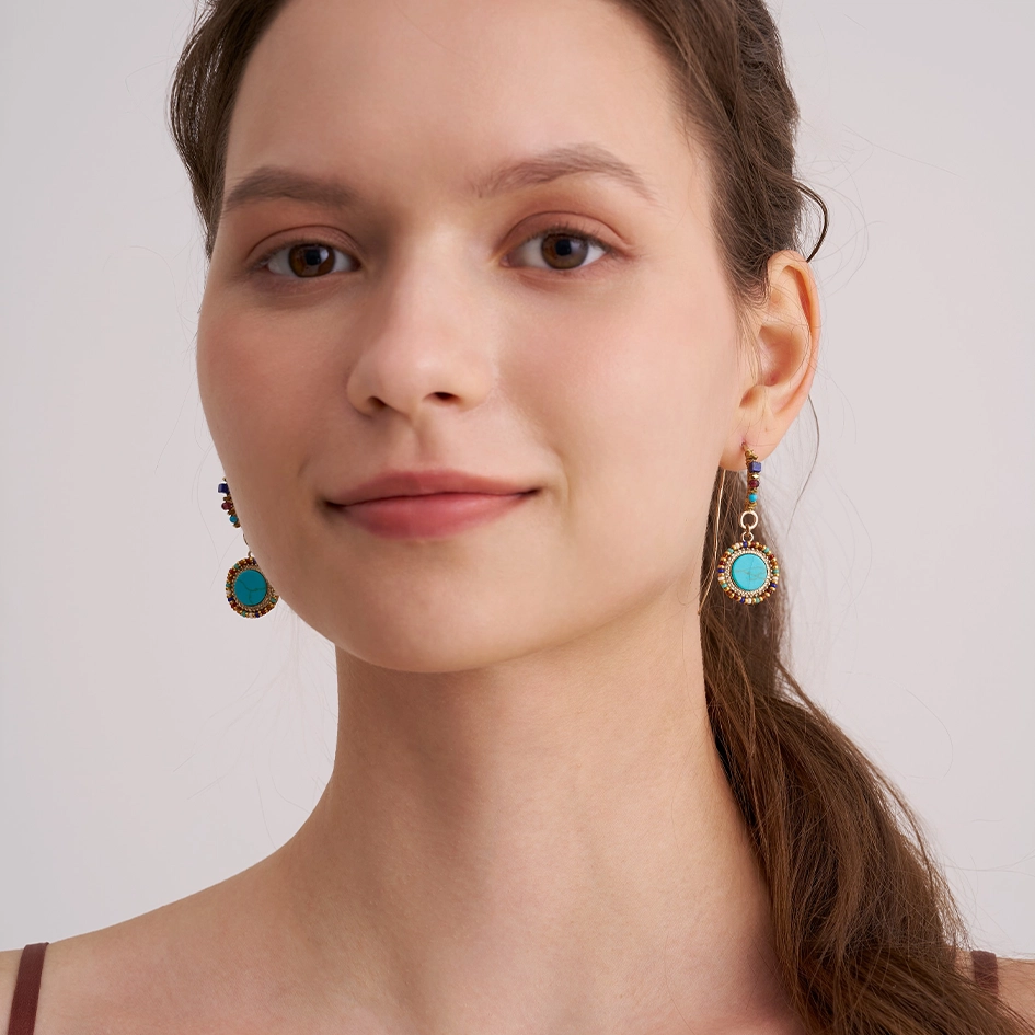SATELLITE CLAUDIA