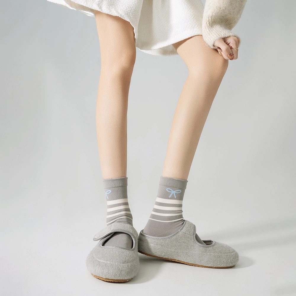 江狗 蝴蝶结灰色袜子格雷系甜美中筒袜 女款