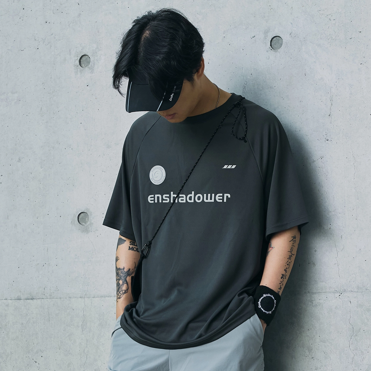 ENSHADOWER T