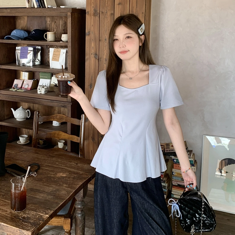CLUB NEWS T