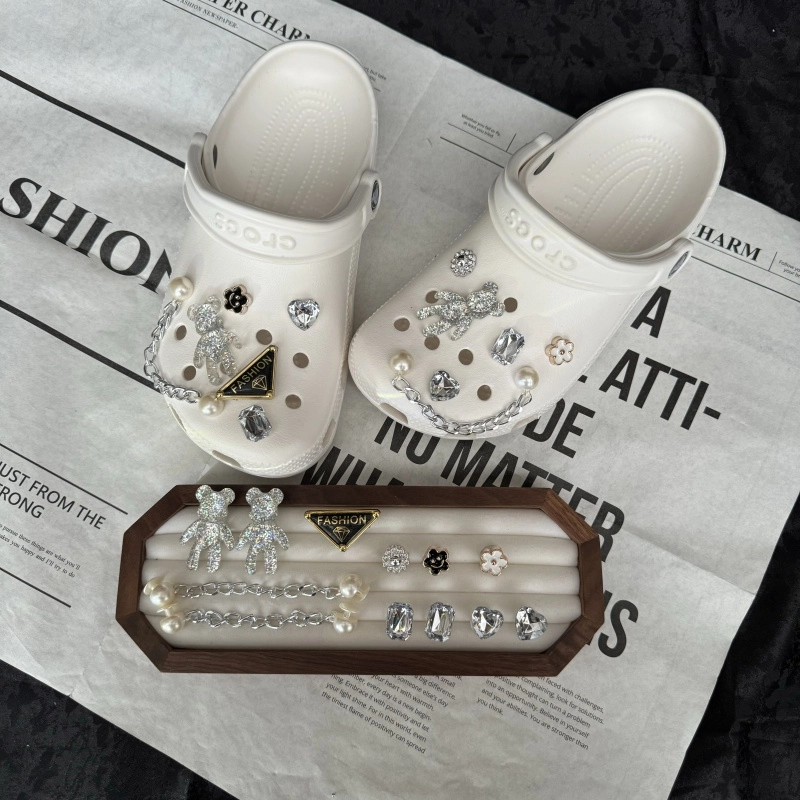 crocs DIY