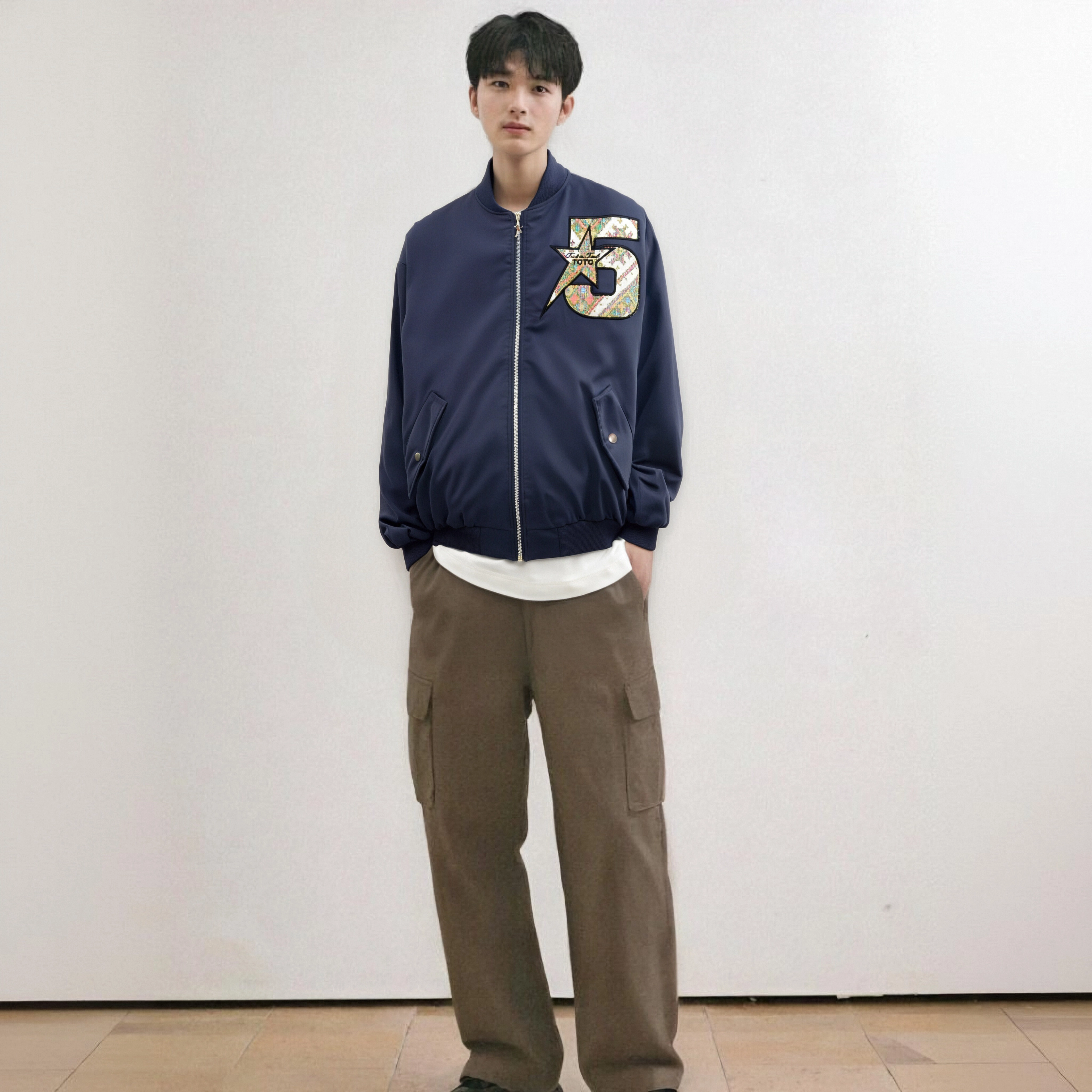 水中花 字母刺绣棒球服夹克宽松百搭飞行外套棉服 女款
