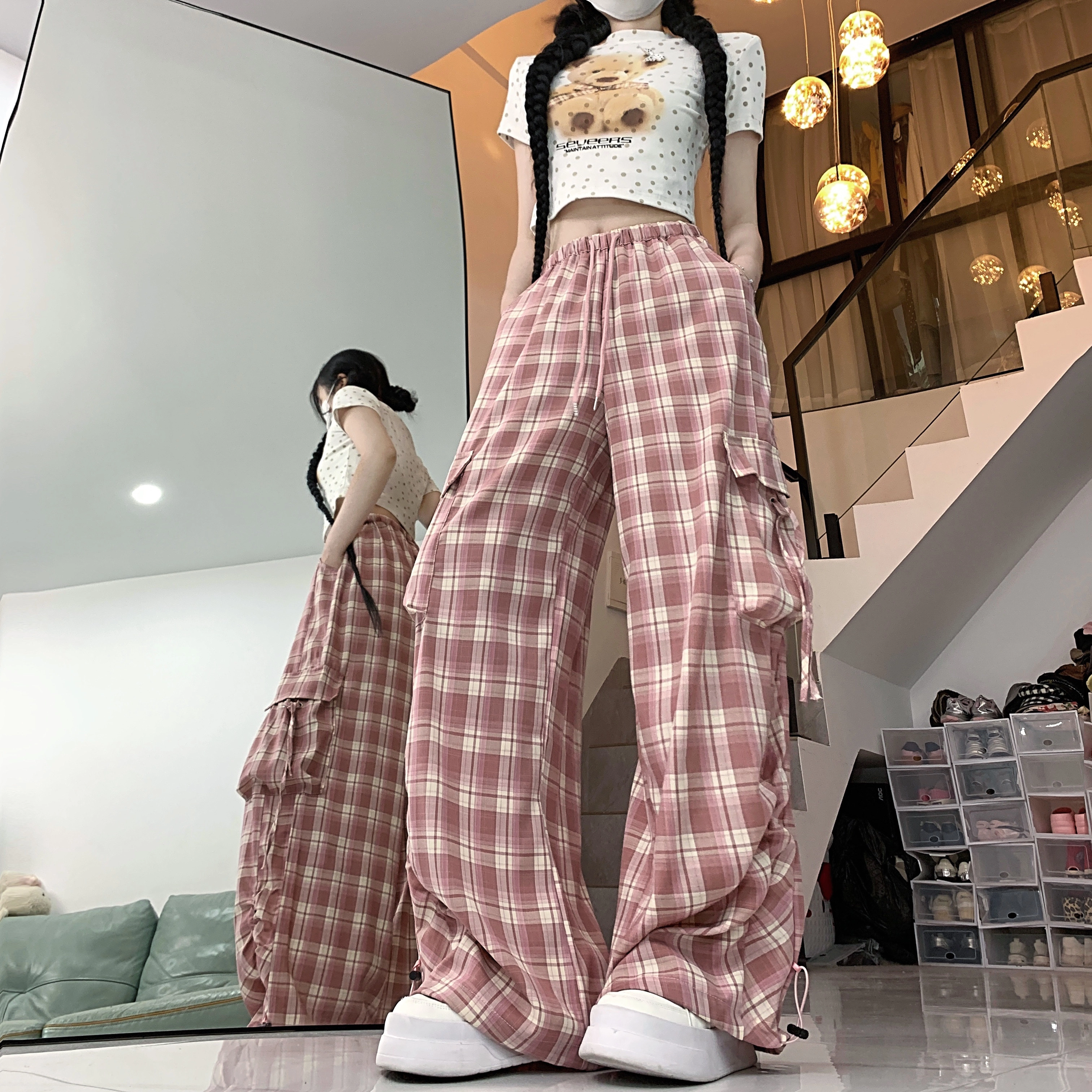 水中花 格子图案大口袋抽绳设计感束脚褶皱透气舒适休闲裤 女款