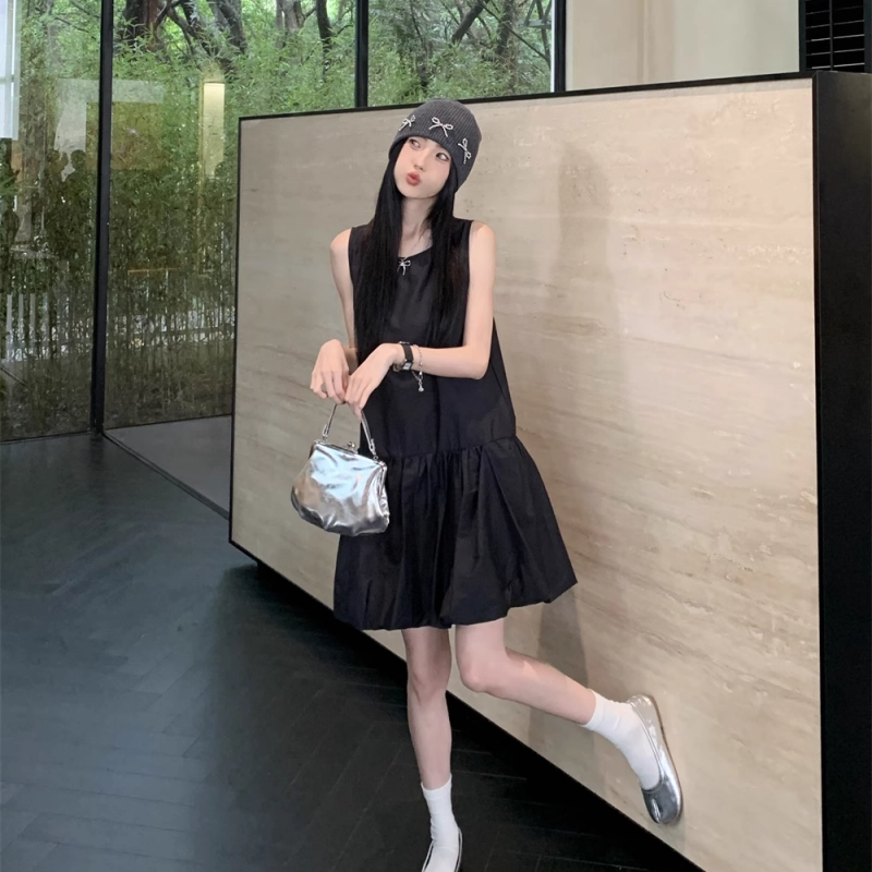 水中花 纯欲风简约圆领气质无袖连衣裙 女款