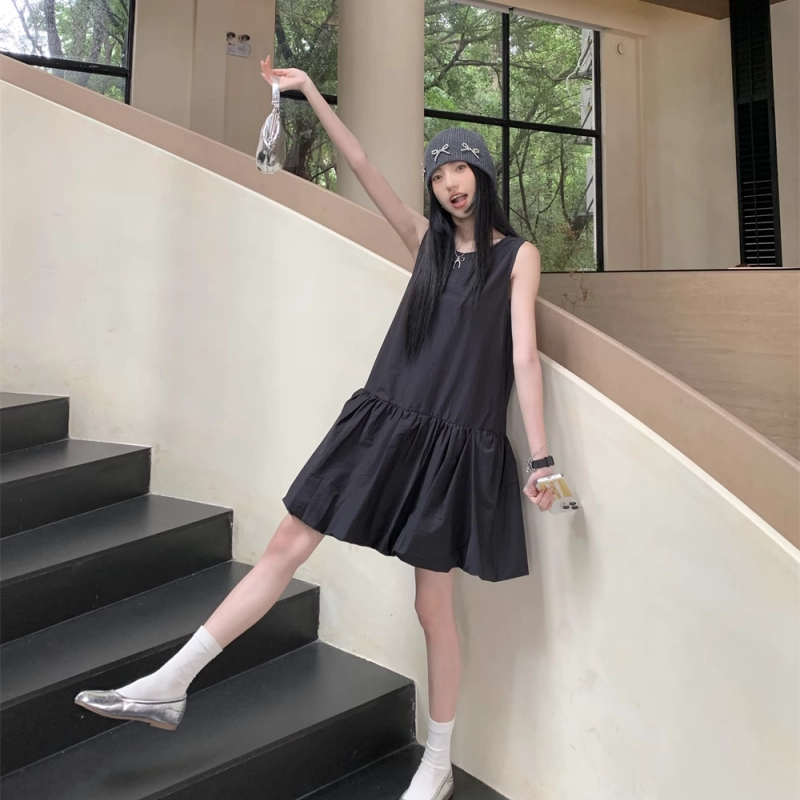 水中花 纯欲风简约圆领气质无袖连衣裙 女款