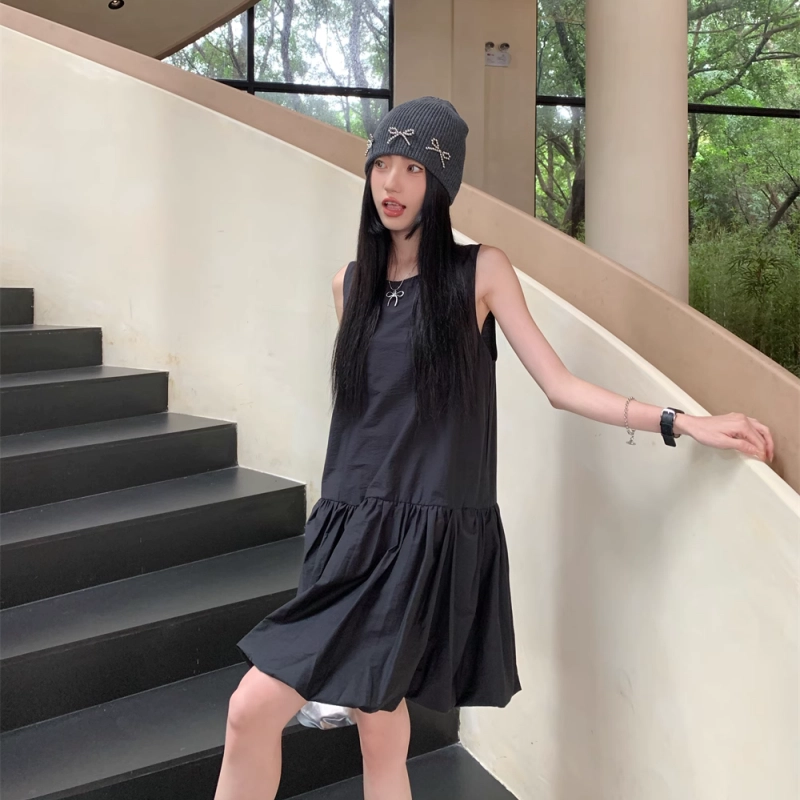 水中花 纯欲风简约圆领气质无袖连衣裙 女款