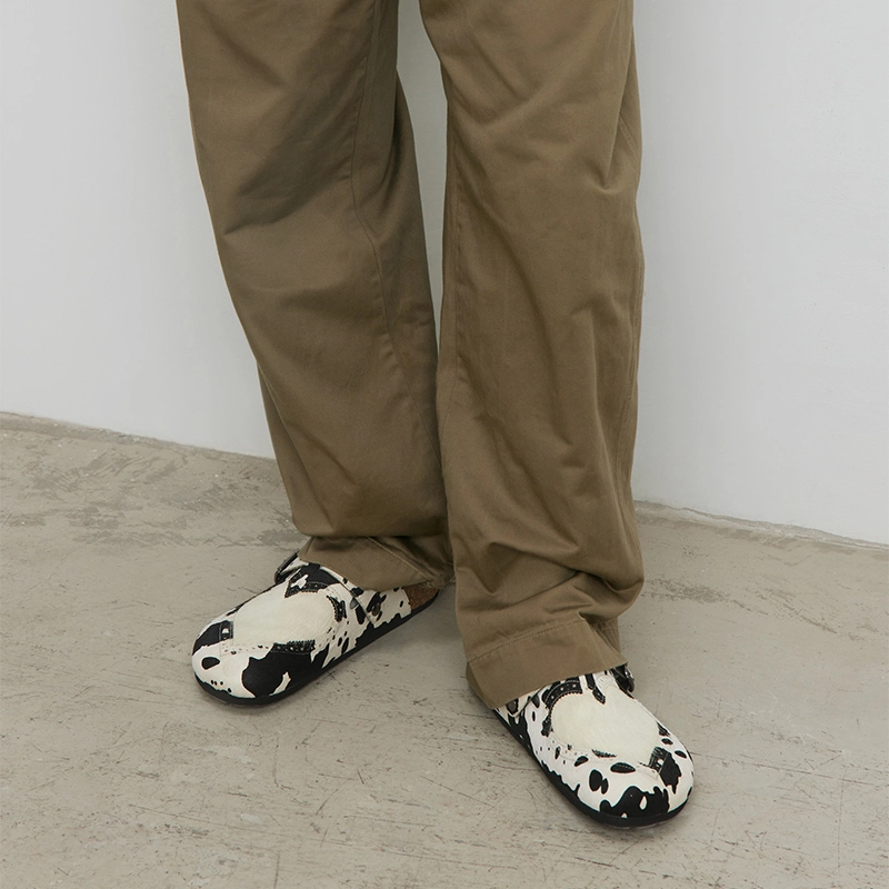 CONP Conp For Sun HeartClosed-Toe Slides