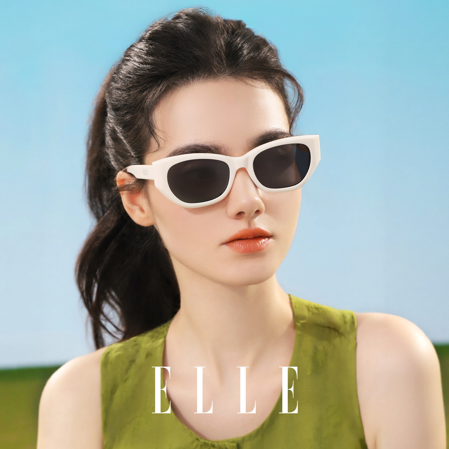 ELLE TR