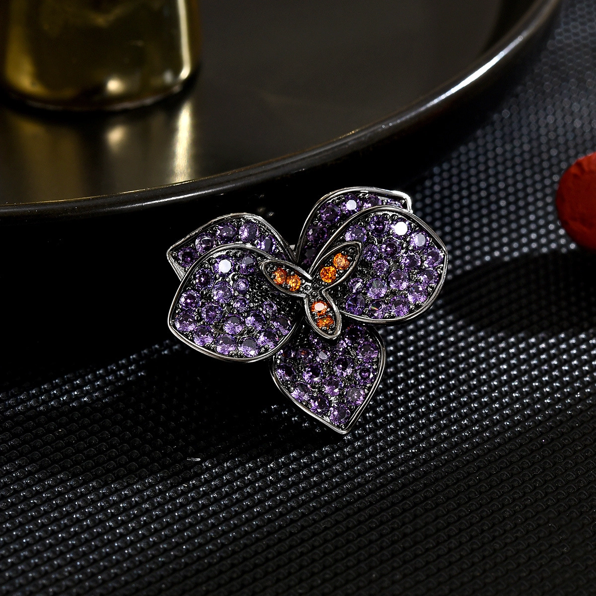 NGNATURAL GEMS