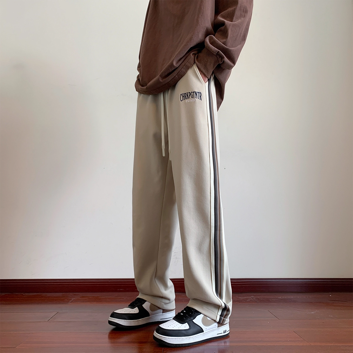 SOCKKEY vibe