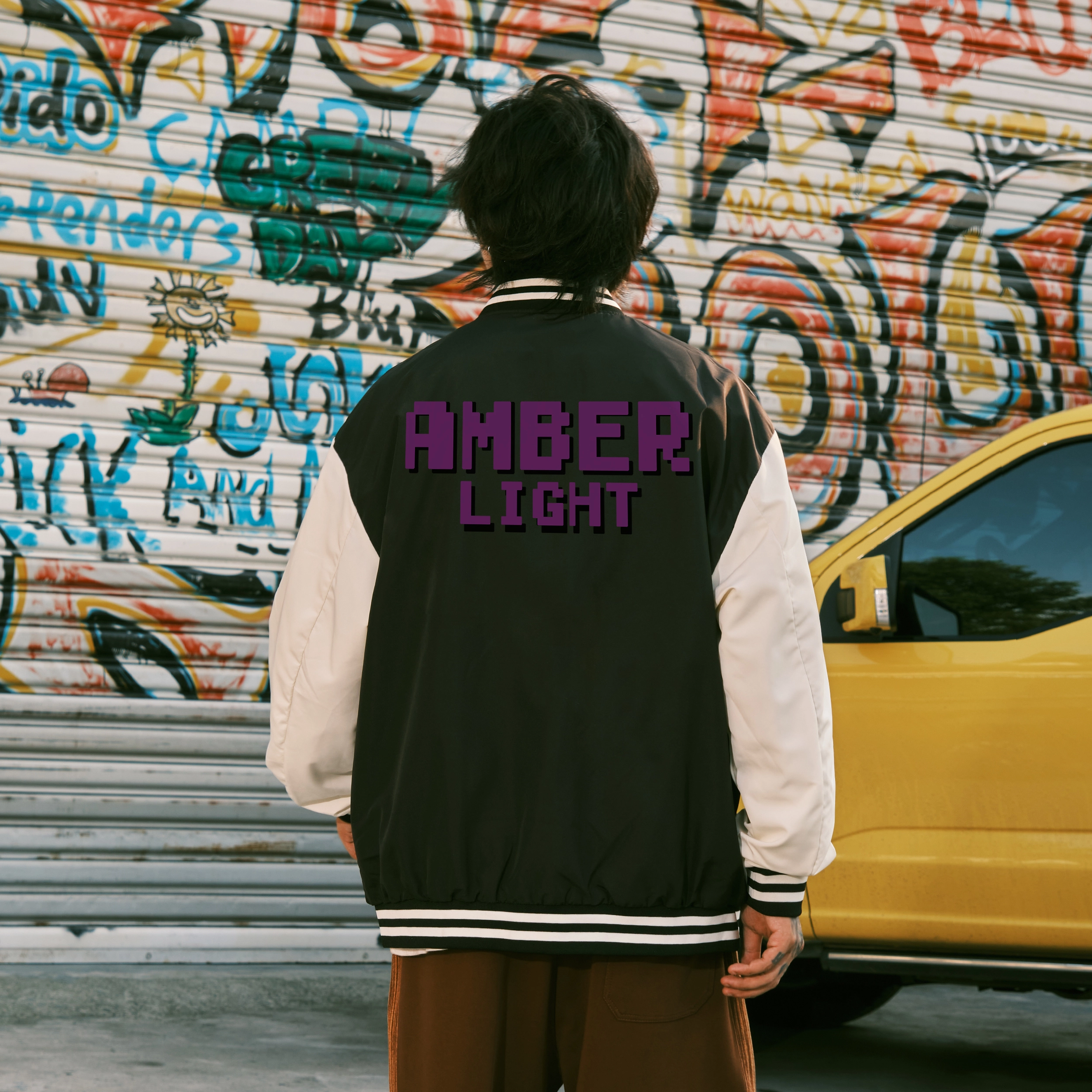 AMBER LIGHT
