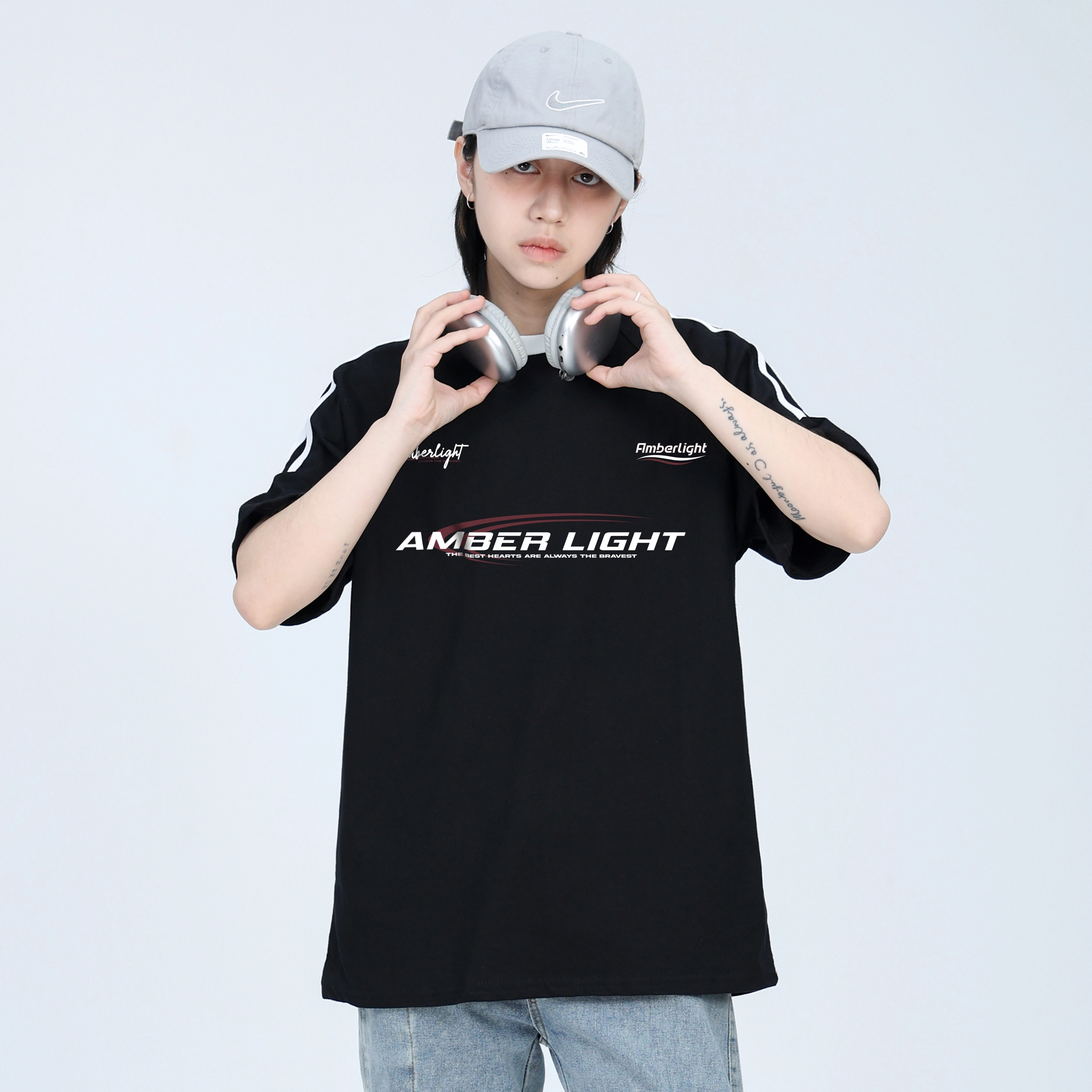 AMBER LIGHT T