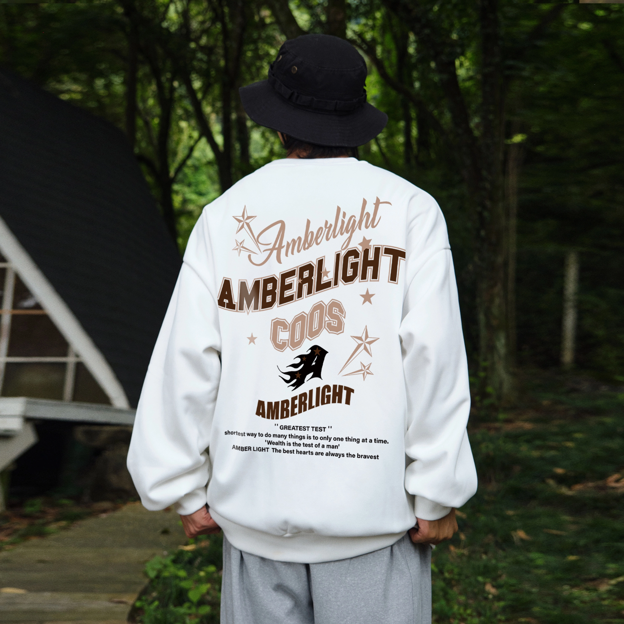 AMBER LIGHT