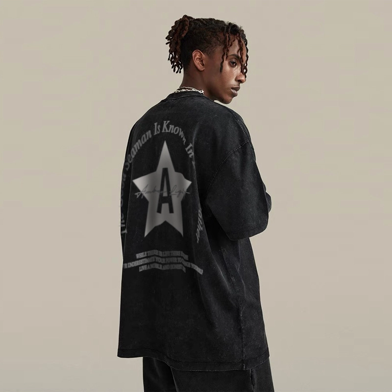AMBER LIGHT T