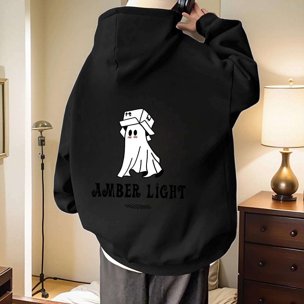 AMBER LIGHT