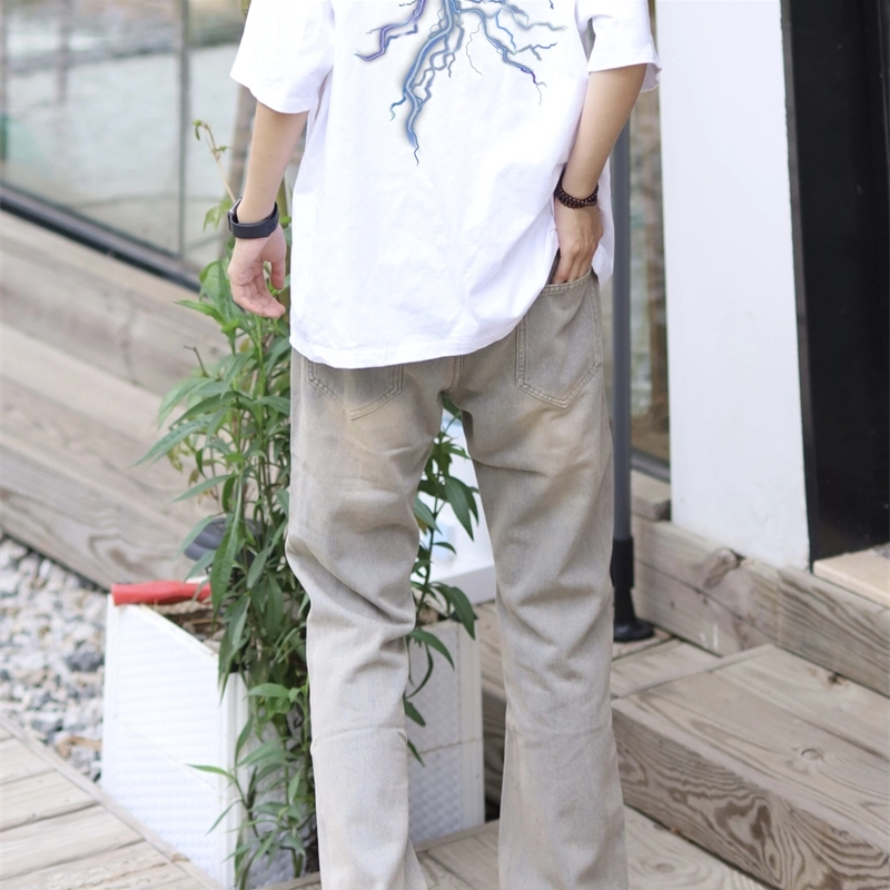 AMBER LIGHT T