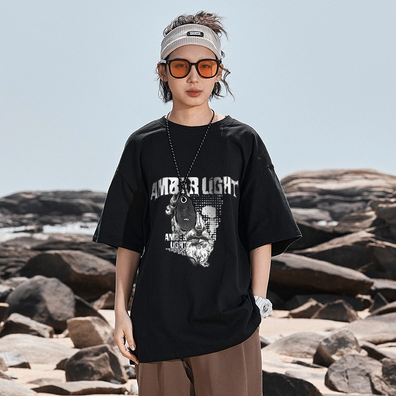 AMBER LIGHT T