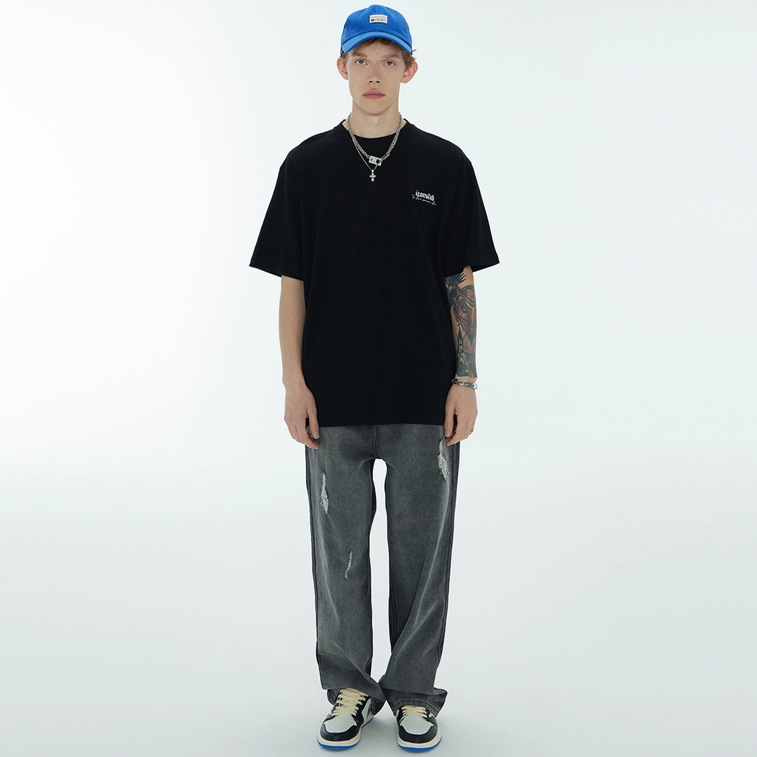 ICONS Lab SS23 T