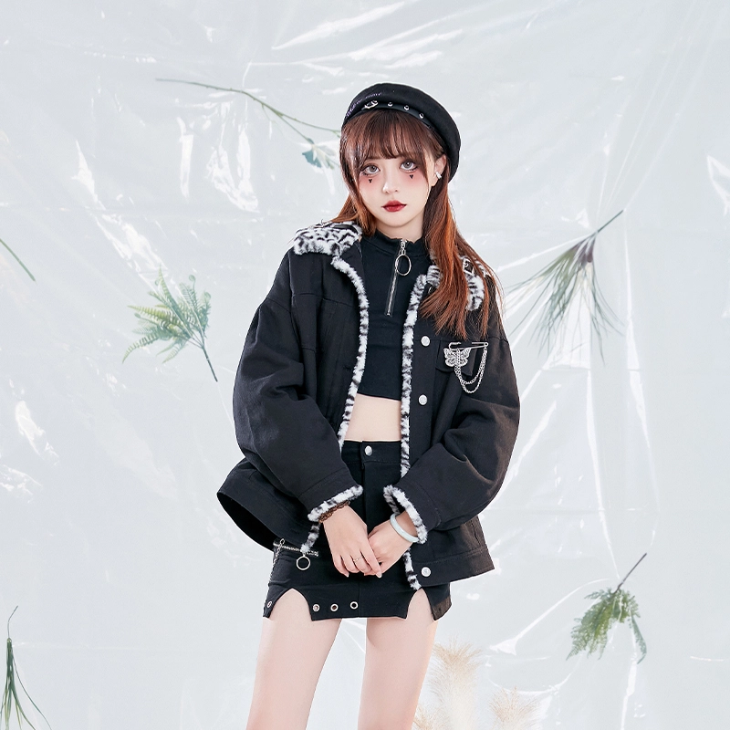 御茶家 蝴蝶风暴 豹纹拼接撞色毛领加厚短款棒球服夹克外套 女款 黑