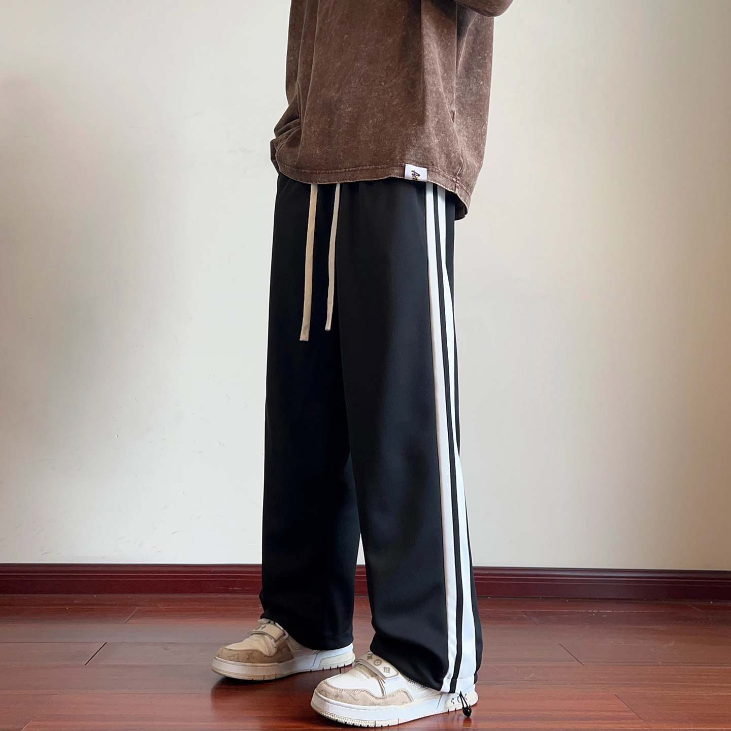 左岸 青少年港风帅气潮流拼接拼色卫裤宽松直筒裤柔软舒适透气垂感轻便抽绳裤脚长裤春秋休闲裤 男款