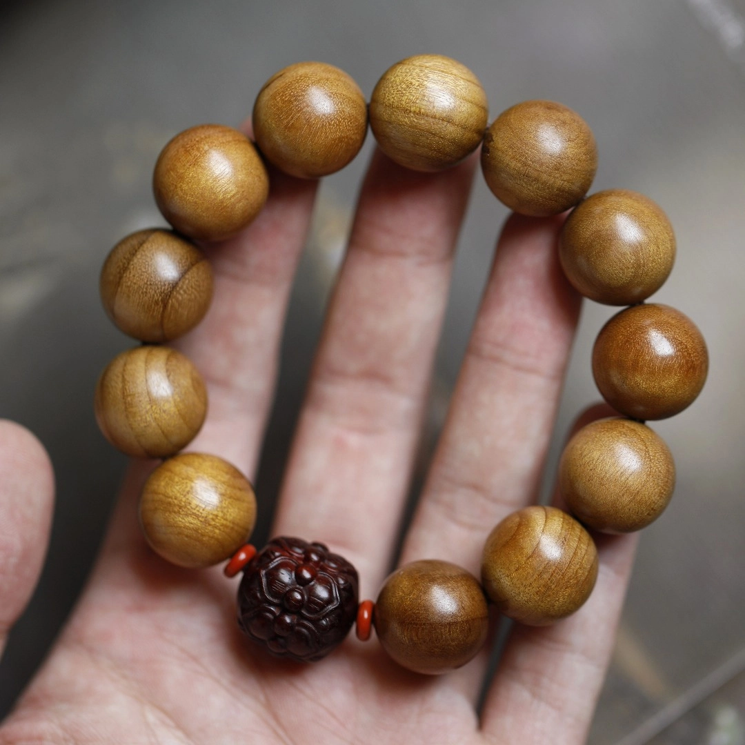 芳缘小傅 正宗文玩佛珠 简约时尚名贵高档小众 诸事顺利时来运转八方来财 #好运多芷金丝 楠木 木作手串 男女同款情侣款