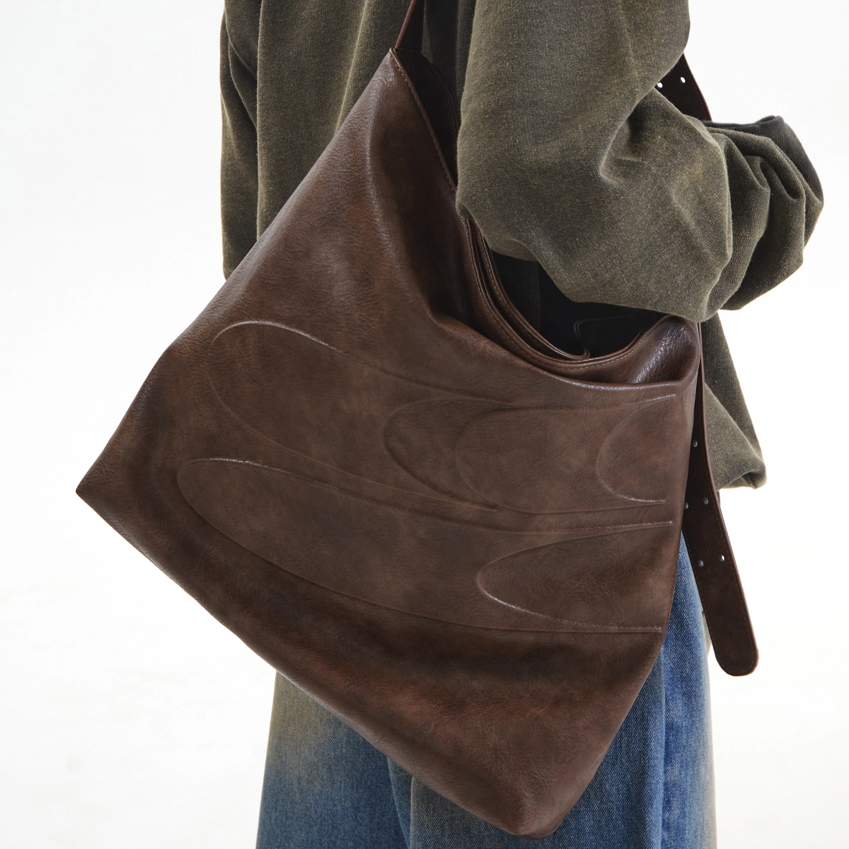 Crying Center PU Tote