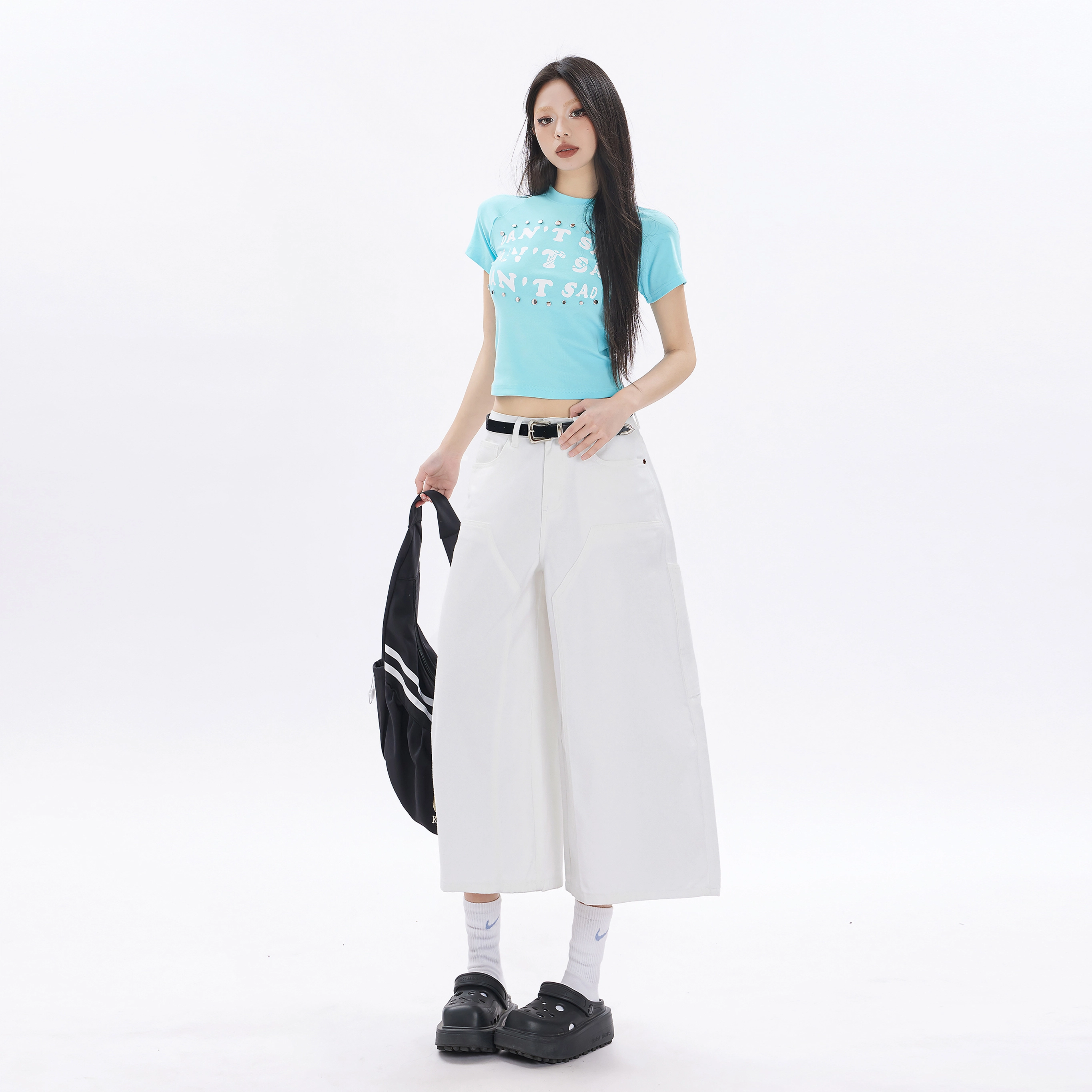玫丝朵 纯色高腰七分直筒裤文艺风牛仔短裤 女款 白色