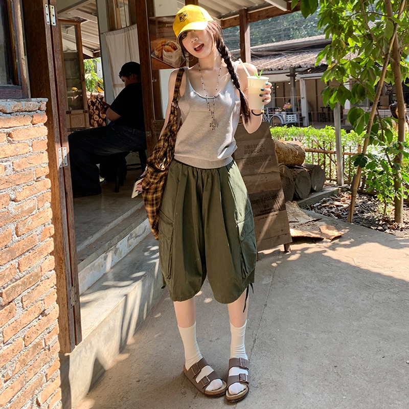 玫丝朵 美式复古松弛感设计休闲百搭宽松多口袋工装短裤 女款