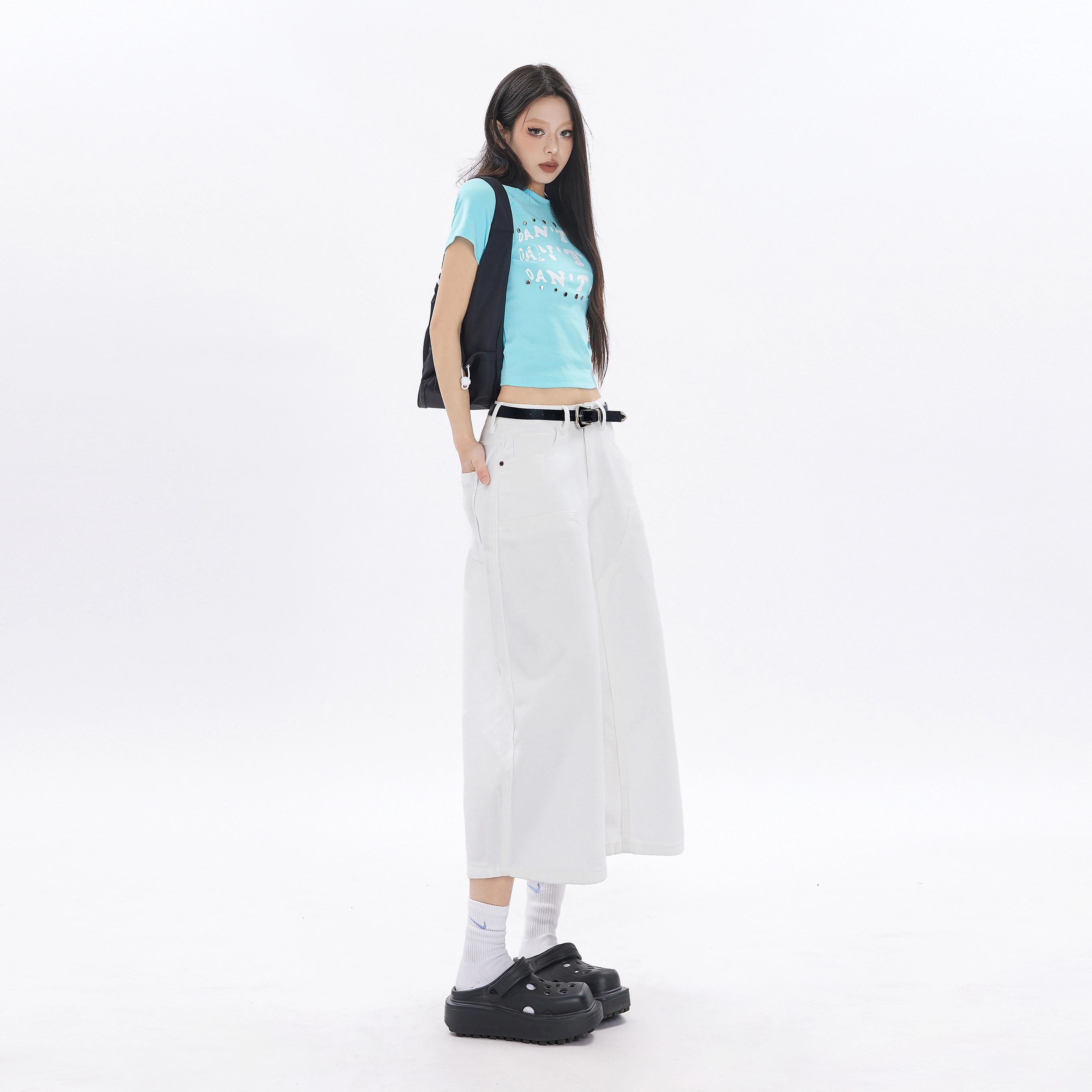 玫丝朵 纯色高腰七分直筒裤文艺风牛仔短裤 女款 白色
