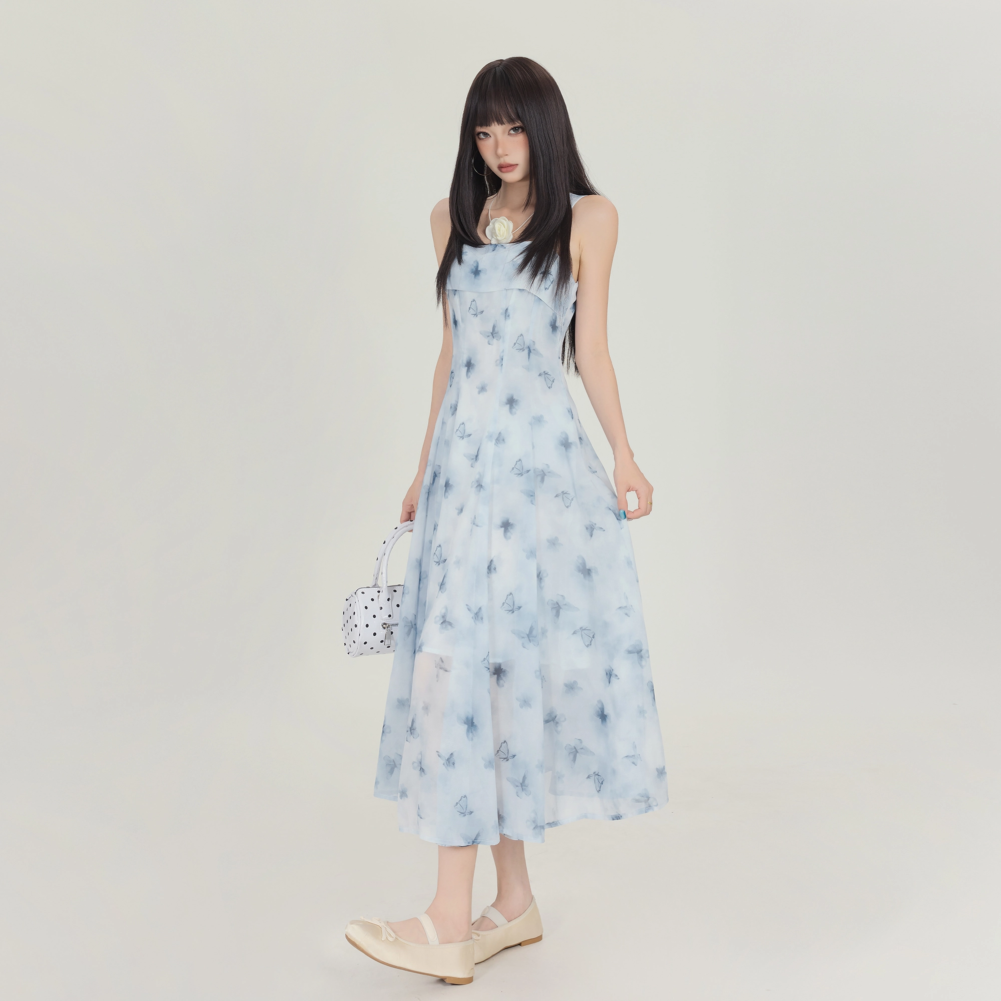 玫丝朵 蝴蝶印花水墨风设计感吊带连衣裙 女款 湖蓝 长裙