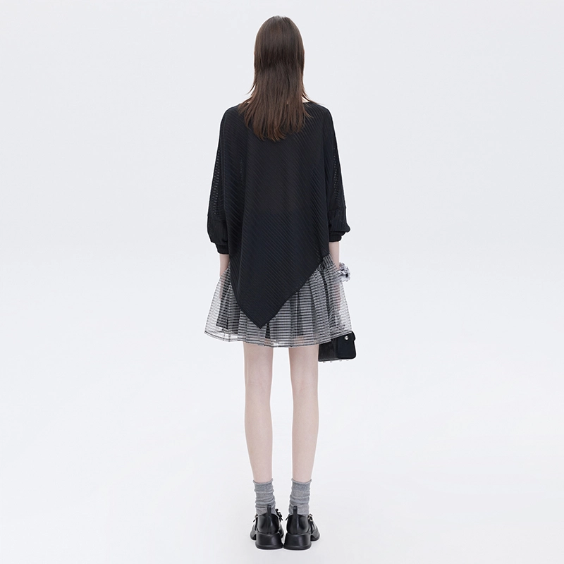 SHUEN T