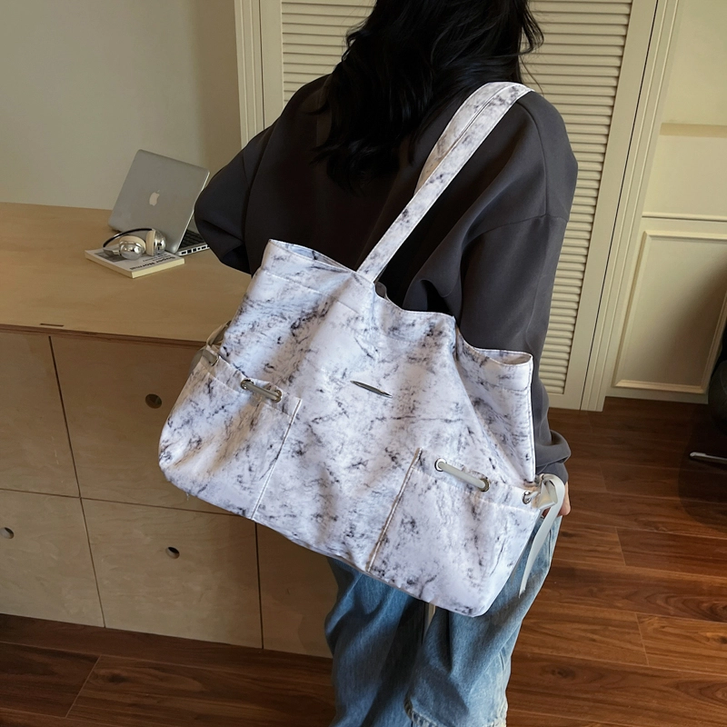 GOBLIN SHARKS 1759 ins Tote